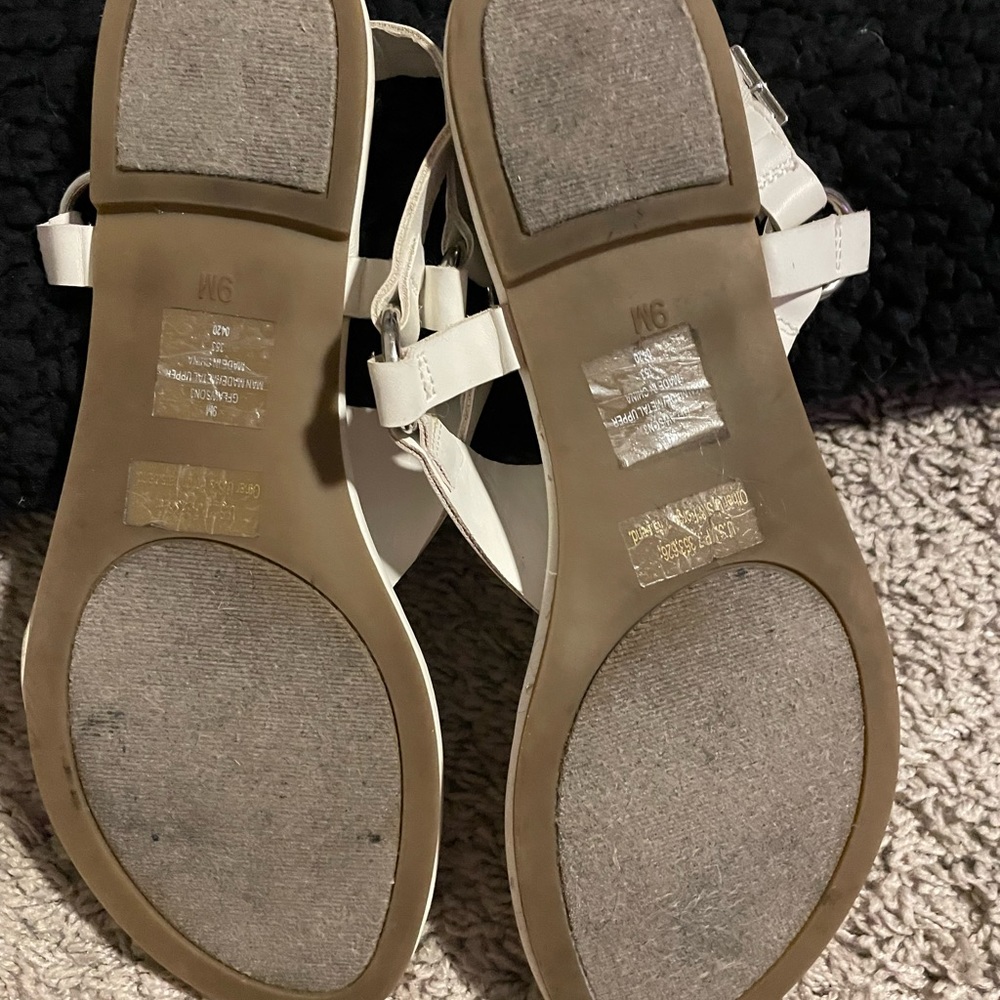 Guess sandals - Picture 3 of 8